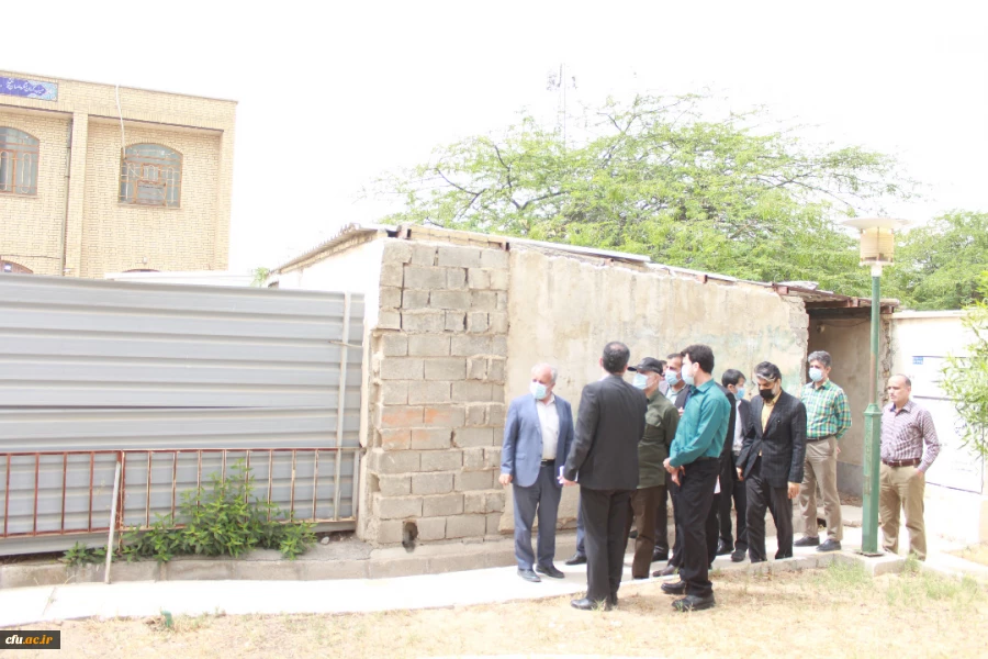 در سالروز گرامیداشت شهادت استاد مطهری و روز معلم

نشست استاندار بوشهر با مسئولان دانشگاه فرهنگیان و بازدید از پردیس علامه طباطبایی بوشهر 6