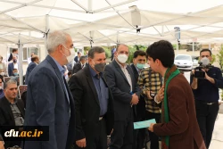 تجلیل از معلمان، تکریم منزلت علم و علم آموزی است 6