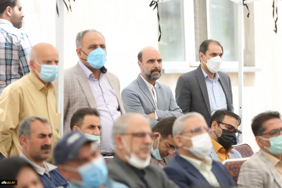 تجلیل از معلمان، تکریم منزلت علم و علم آموزی است 13