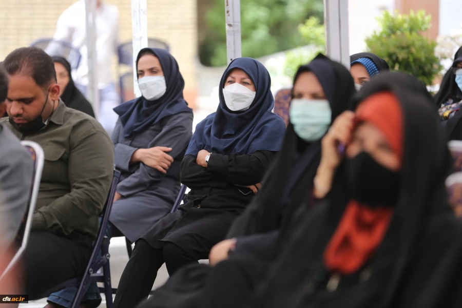 تجلیل از معلمان، تکریم منزلت علم و علم آموزی است 14