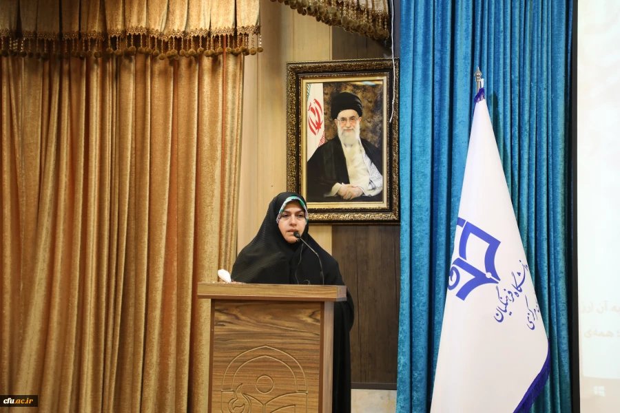 نشست هم اندیشی با استادان، دانشجو معلمان و کارکنان دانشگاه فرهنگیان