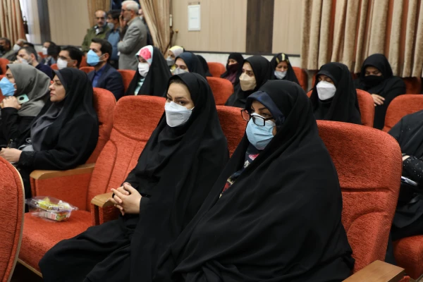 نشست هم اندیشی با استادان، دانشجو معلمان و کارکنان دانشگاه فرهنگیان