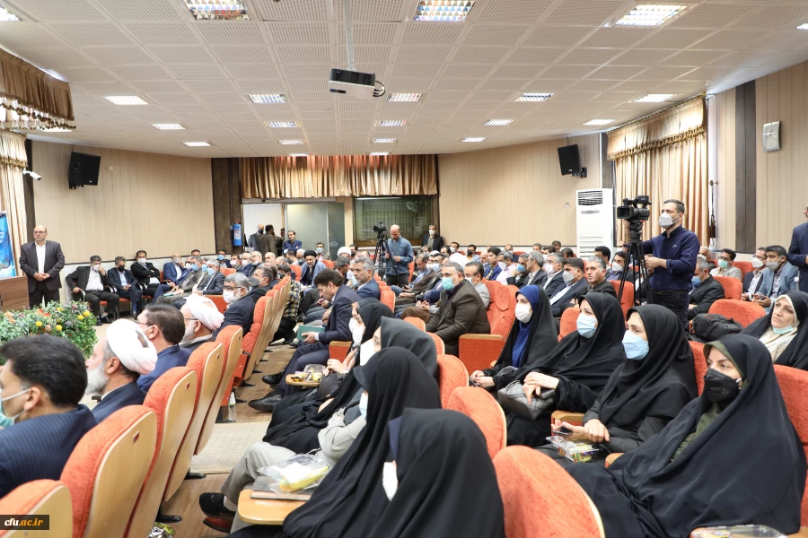 نشست هم اندیشی با استادان، دانشجو معلمان و کارکنان دانشگاه فرهنگیان