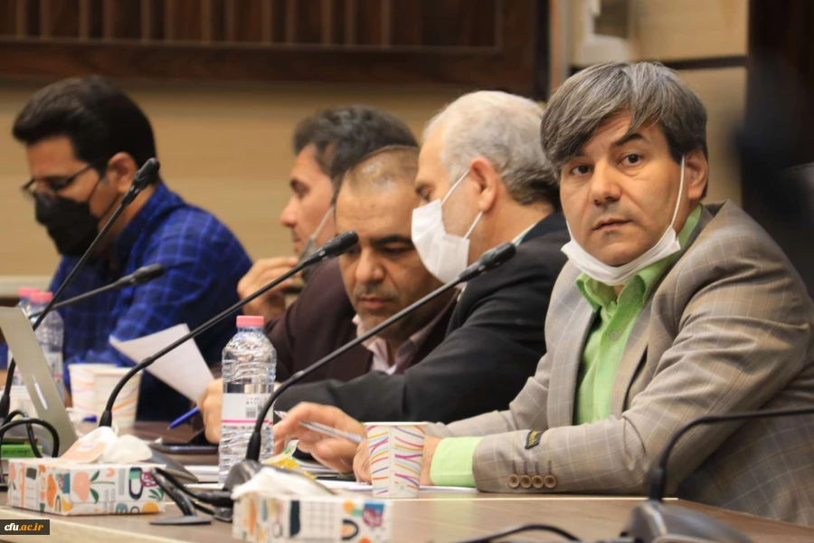 همایش استانی آموزش الکترونیکی در دانشگاه فرهنگیان: چالش ها و راهکارها
 6