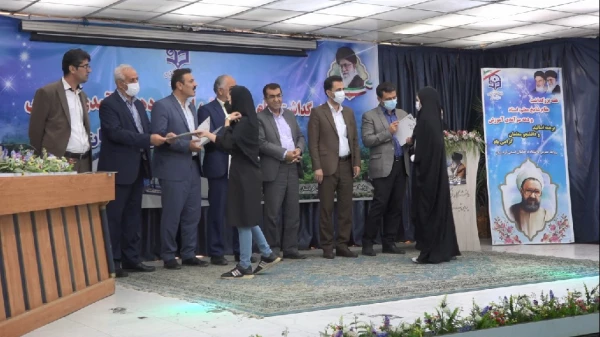 مراسم بزرگداشت دهه سرآمدی آموزش و همایش استانی همگامی نظریه وعمل درتربیت معلم بانگاه تحولی
 15