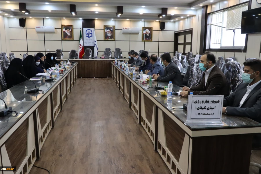 بازدید رییس اداره کارورزی سازمان مرکزی ازمدارس مجری طرح کارورزی دانشجو معلمان 5