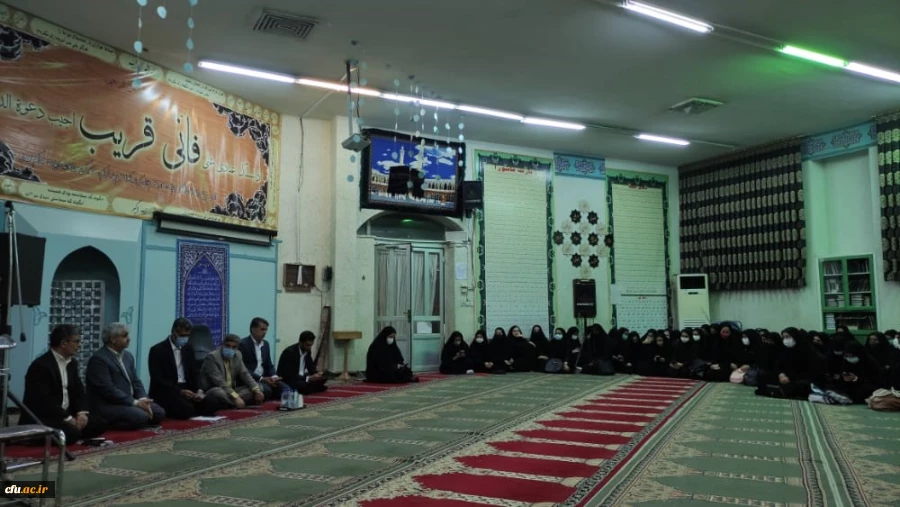 بمناسبت هفته معلم و دهه سرآمد آموزشی برنامه های متنوع و ویژه ای برگزار شد. 2