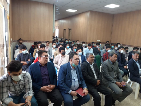 مراسم دهه سرآمدی آموزش در واحد دانشگاهی شهید بهشتی گنبد برگزار شد. 4