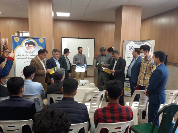 رونمایی از سه کتاب جدیدالتالیف دانشجو معلمان واحد دانشگاهی شهید بهشتی گنبد کاووس  3