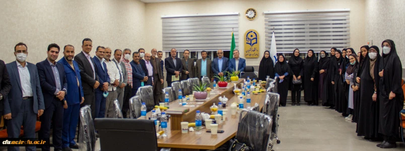 نشست هم اندیشی اساتید با موضوع آموزش های حضوری و کارورزی در پردیس های استان سمنان  2