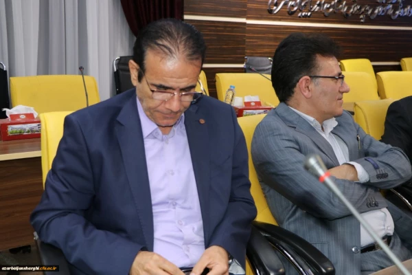 آیین گرامیداشت هفته معلم و دهه سرآمدی آموزش



 2