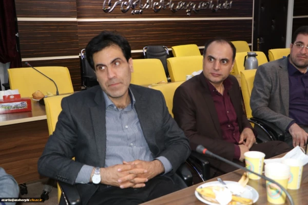 آیین گرامیداشت هفته معلم و دهه سرآمدی آموزش



 3