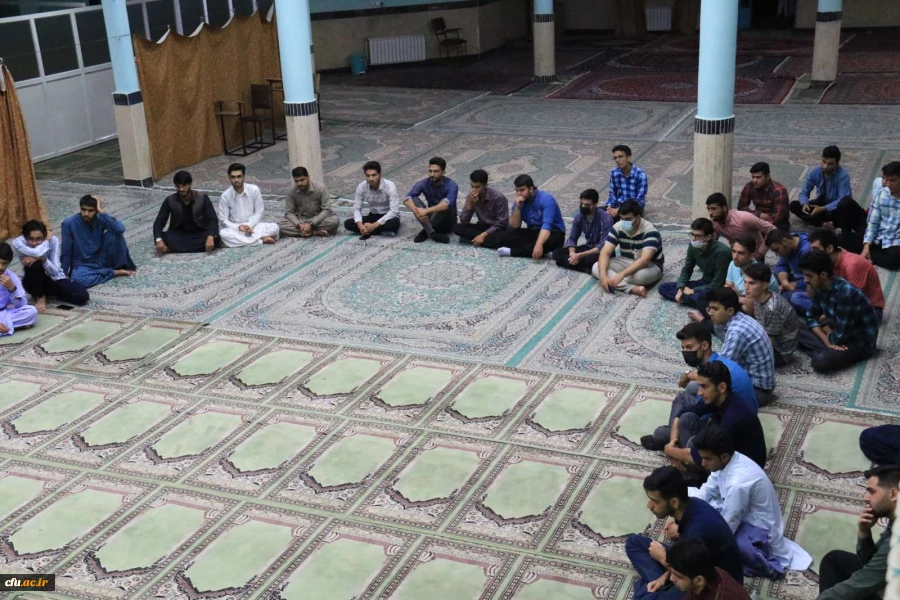 نشست صمیمی مدیر استان با دانشجومعلمان خوابگاهی پردیس ها
 6