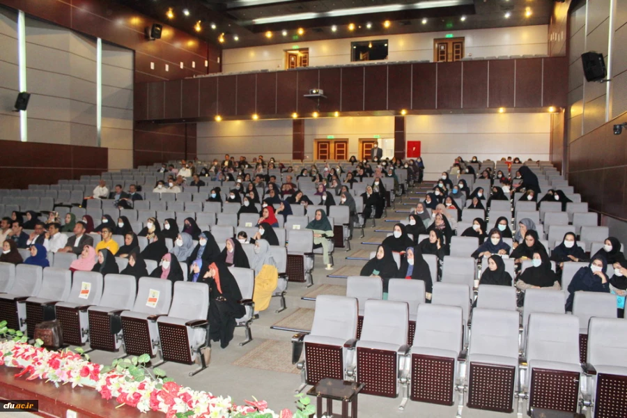 مراسم تجلیل و تبجیل از مدیران، معاونان و معلمان مجری طرح کارورزی 13