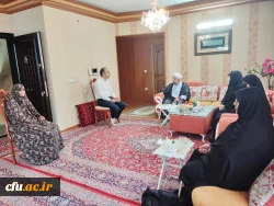 دیدار هیات رئیسه با خانواده های معلمان شهید 7