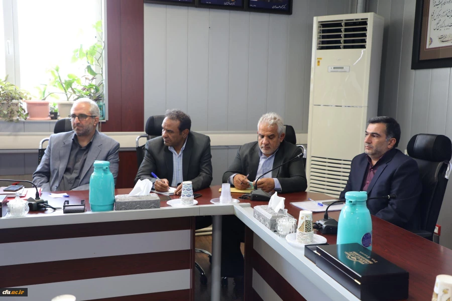 دیدار صمیمانه سرپرست دانشگاه فرهنگیان با مدیران دانشگاه فرهنگیان استان تهران 7