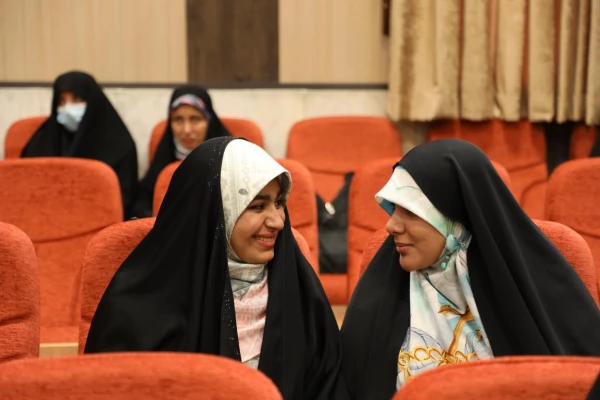 گزارش تصویری برگزاری نخستین همایش ملی آموزش مجازی در دانشگاه فرهنگیان 40