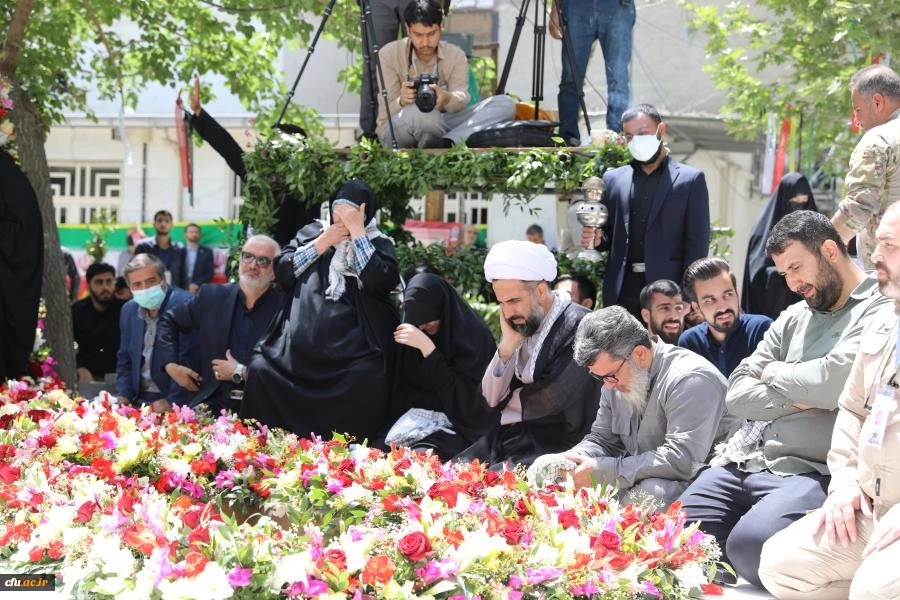 آیین تدفین شهید گمنام