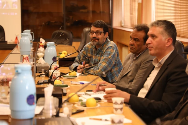  طراحی و تدوین برنامه صلاحیت پژوهشی دانشجو معلمان در راستای توانمند سازی آنان در دستور کارمعاونت پژوهش و فناوری قرار گرفت. 4