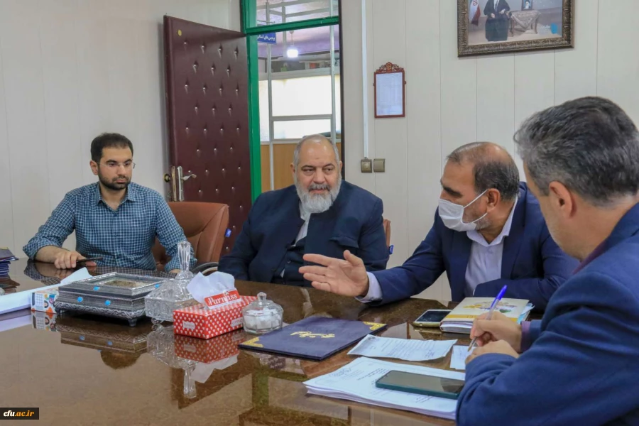 ارائه اسناد علمی همایش ملی تعلیم و تربیت مهدوی به سازمان پژوهش و تالیف کتب درسی
 2