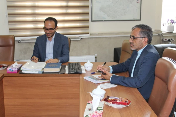 دیدار هیات رئیسه دانشگاه فرهنگیان قزوین با مدیر کل نوسازی مدارس استان 4