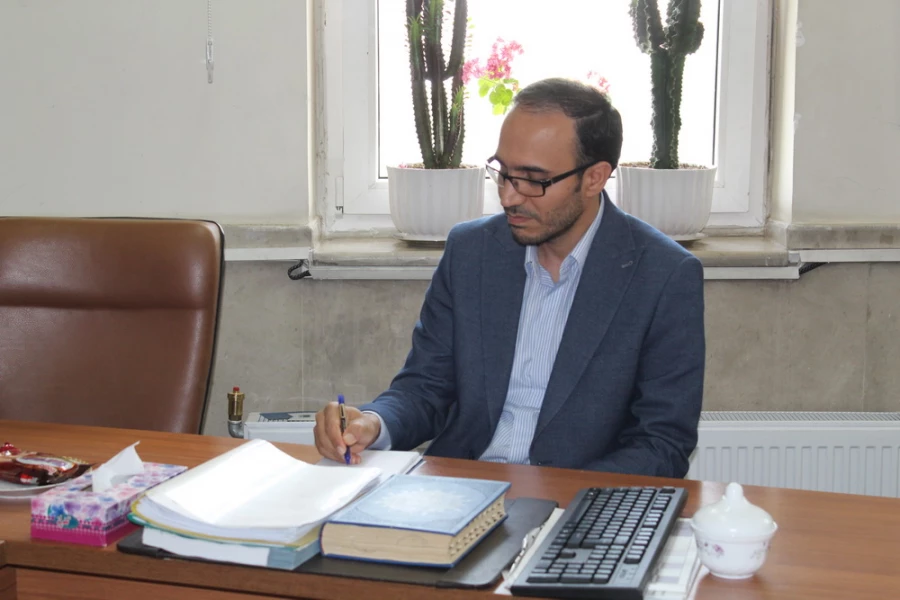 دیدار هیات رئیسه دانشگاه فرهنگیان قزوین با مدیر کل نوسازی مدارس استان 5