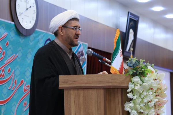 اولین همایش خیرین حامی دانشگاه فرهنگیان استان اصفهان برگزار شد. 3