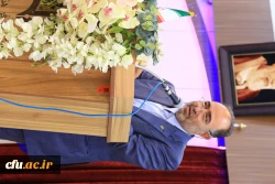 اولین همایش خیرین حامی دانشگاه فرهنگیان استان اصفهان برگزار شد. 5