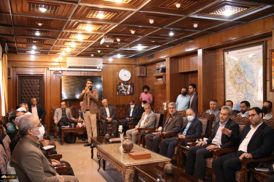 دانشگاه فضیلت دارد اما اگر برای تربیت معلم باشد، فضیلت بیشتری دارد  3