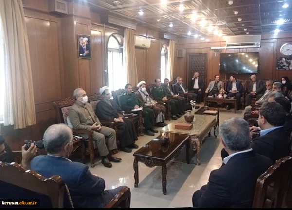 دانشگاه فرهنگیان از جنبه های مختلف مهم است 3