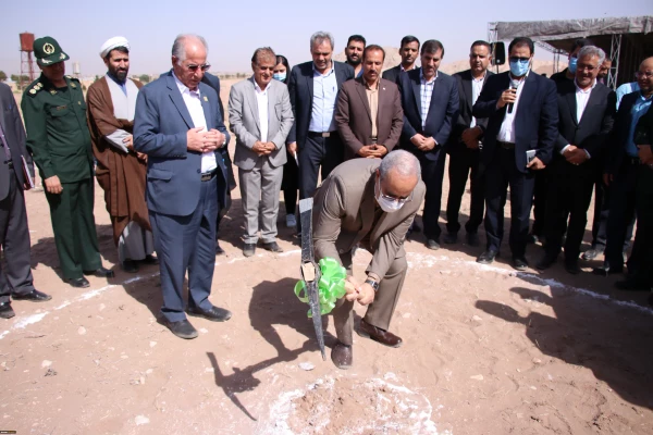 کلنگ احداث اولین دانشگاه جامع فرهنگیان کشور در کرمان به زمین زده شد 3