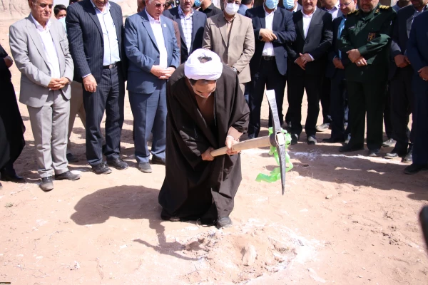 کلنگ احداث اولین دانشگاه جامع فرهنگیان کشور در کرمان به زمین زده شد 5