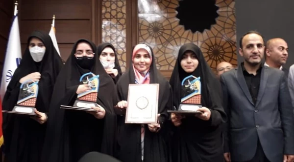 کسب دو مقام اول توسط دانشجو معلمام پردیس حضرت معصومه(س) قم در سی  و ششمین جشنواره ملی قرآن و عترت دانشجویان سراسر کشور  3