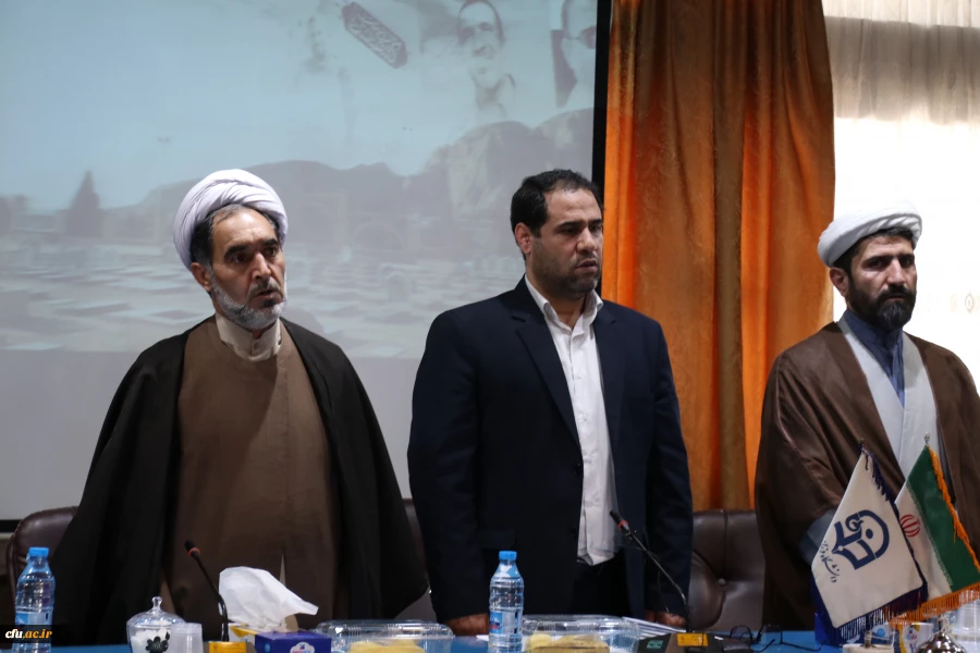 رئیس دانشگاه فرهنگیان کشور:
94 هزار و 400 دانشجو معلم در کشور در حال تحصیل هستند  2