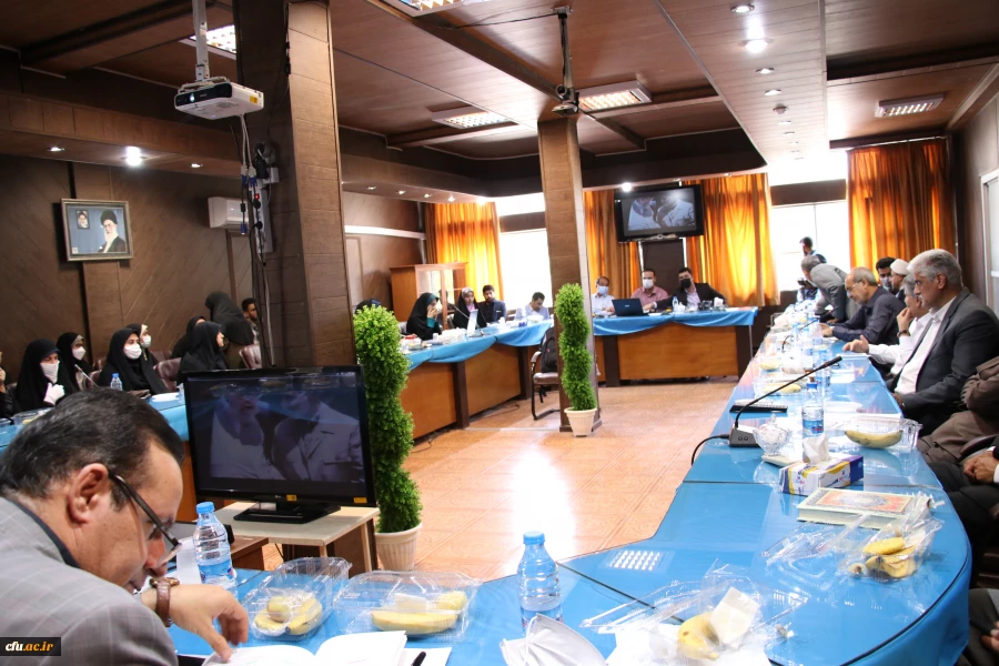 رئیس دانشگاه فرهنگیان کشور:
94 هزار و 400 دانشجو معلم در کشور در حال تحصیل هستند  2