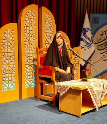 توسل به اهل  بیت در کنار تلاش و توکل تاثیر بسزایی در موفق شدن دارد. 2