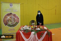 معاون دانشجویی دانشگاه از برگزاری مرحله کشوری جشنواره غذای سالم خبر داد.  6