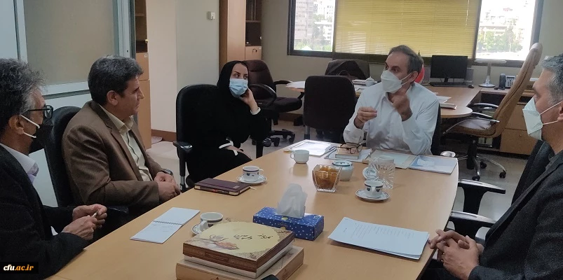 کیفی سازی نشریات دانشگاه دردیدار با دکتر شریفی مدیر کل دفتر برنامه ریزی و سیاستگذاری پژوهشی وزارت علوم تأکیدشد. 2