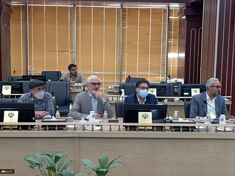 موضوعی را هم سطح با تربیت معلم سراغ ندارم. 9