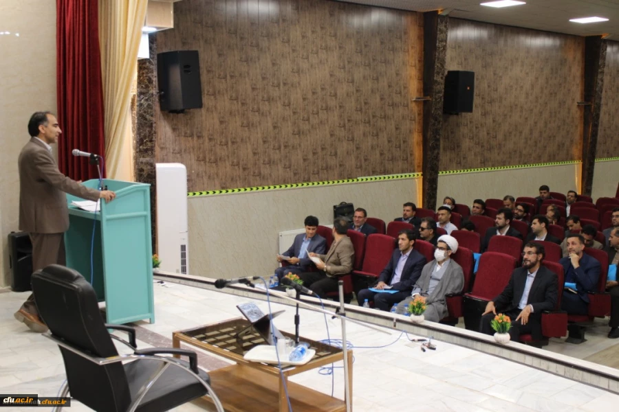 همایش علمی فرهنگی با موضوع بازخوانی سیره نظری حضرت امام خمینی (ره) و حضرت امام خامنه ای (مدظله العالی) با تاکید بر نظام تربیت معلم 4