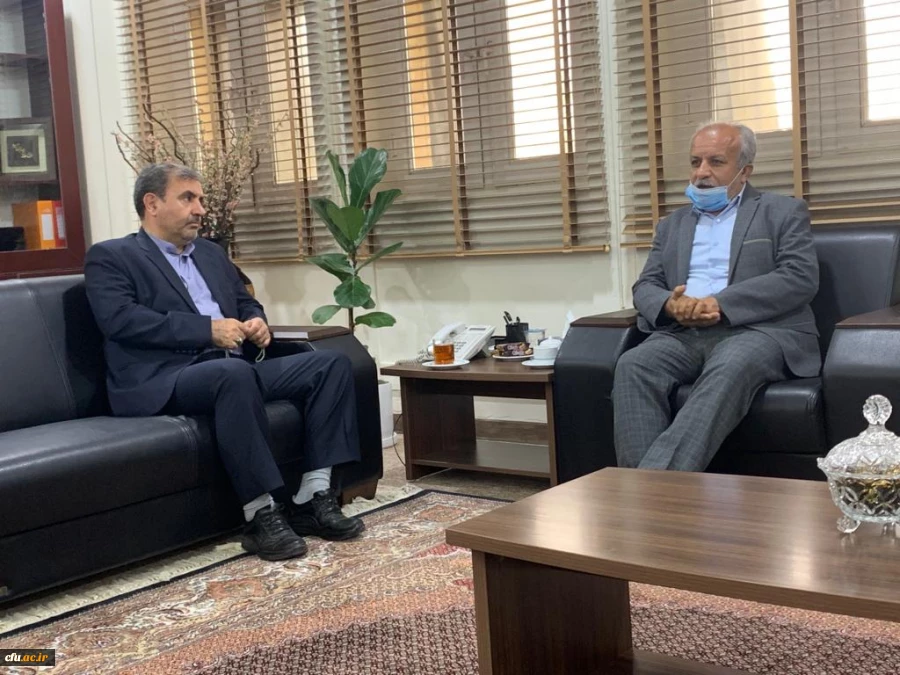 
قویت تعاملات دانشگاه فرهنگیان استان بوشهر با منطقه ویژه پارس
 4