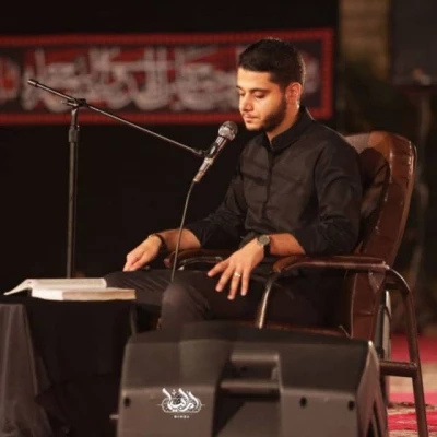 فقط قرائت قرآن کافی نیست بلکه باید عامل به قرآن نیز باشیم. 3