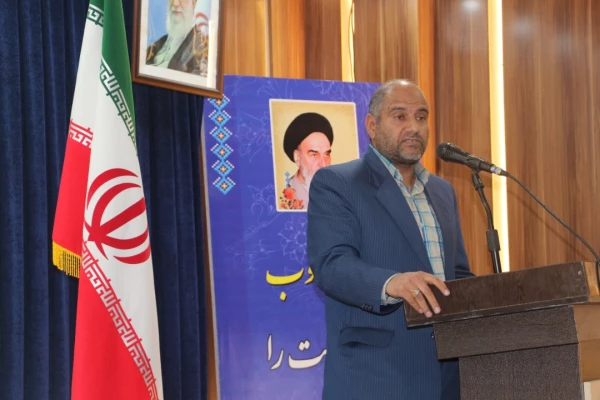 مراسم گرامی داشت سالروز شهادت دکتر چمران و روز بسیج استادان در دانشگاه فرهنگیان گلستان برگزار شد. 11