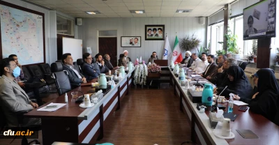 سرپرست دانشگاه فرهنگیان در نشست پویش راه روشن،  گامی به سوی حیات طیبه:

تبیین گری و مواجهه پیش گیرانه از ویژگی های معلم آینده است
