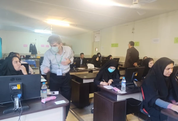آغاز آزمون حضوری-الکترونیکی مهارت آموزان در پردیس شهید رجایی کرمانشاه 3