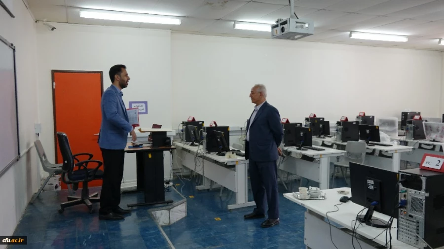 برگزاری آزمون حضوری الکترونیکی مهارت آموزان دردانشگاه فرهنگیان کردستان
 3