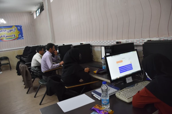 آزمون جامع نیروهای مشمول قانون تعیین تکلیف دانشگاه فرهنگیان برگزار شد 7