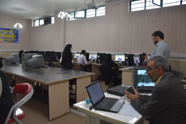 آزمون جامع نیروهای مشمول قانون تعیین تکلیف دانشگاه فرهنگیان برگزار شد 8