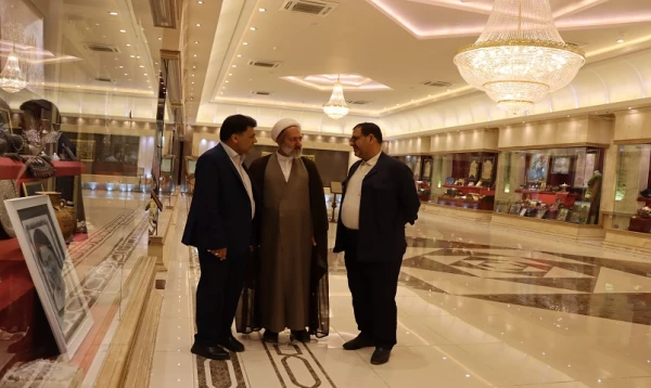 دیدار مسئول نهاد رهبری و معاون فرهنگی دانشگاه فرهنگیان با نماینده آیت الله سیستانی در قم باهدف حمایت از برنامه های اربعین 2