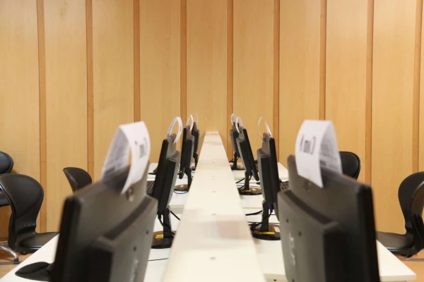 شرکت 272 نفر مهارت آموز در آزمون جامع دانشگاه فرهنگیان یزد
 2